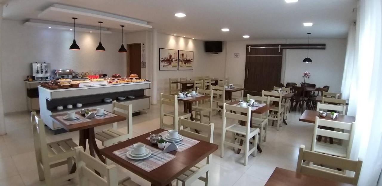 Agape Hotel Cesário Lange Extérieur photo
